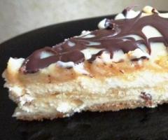 Hungarian cheesecakes with cottage cheese (Túrós táska) and recipe for puff-yeast dough Curd dough for Hungarian cheesecakes