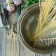 Hogyan készítsünk carbonara tésztát otthon
